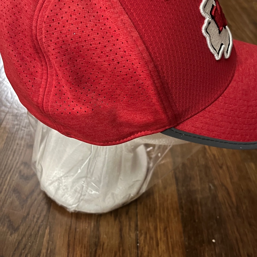 Kansas City chiefs hat - Picture 4 of 6
